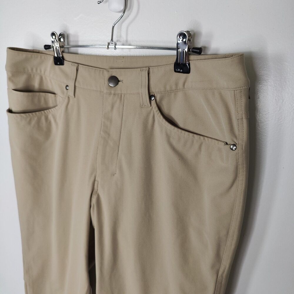 Lululemon ABC Slim-Fit 5 Pocket Pant Warpstreme Mens 32x28 Beige LM5AD8S - Picture 2 of 6